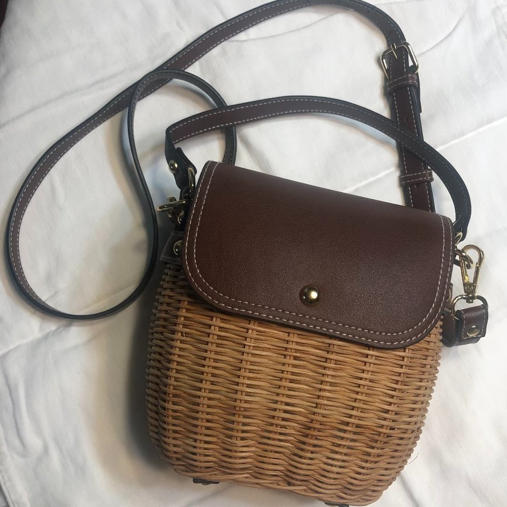 Tommy Bahama Straw Crossbody Bag, Removable Straps